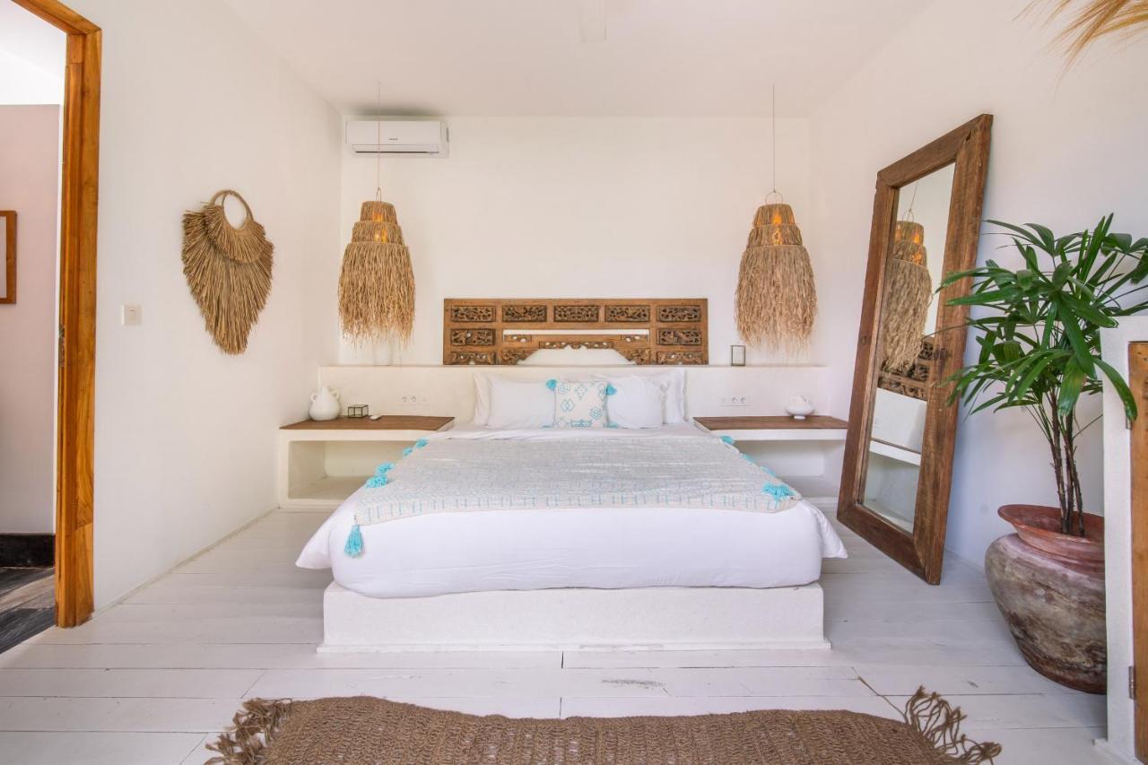 Villa Yogi Surf 2 Canggu Exterior foto
